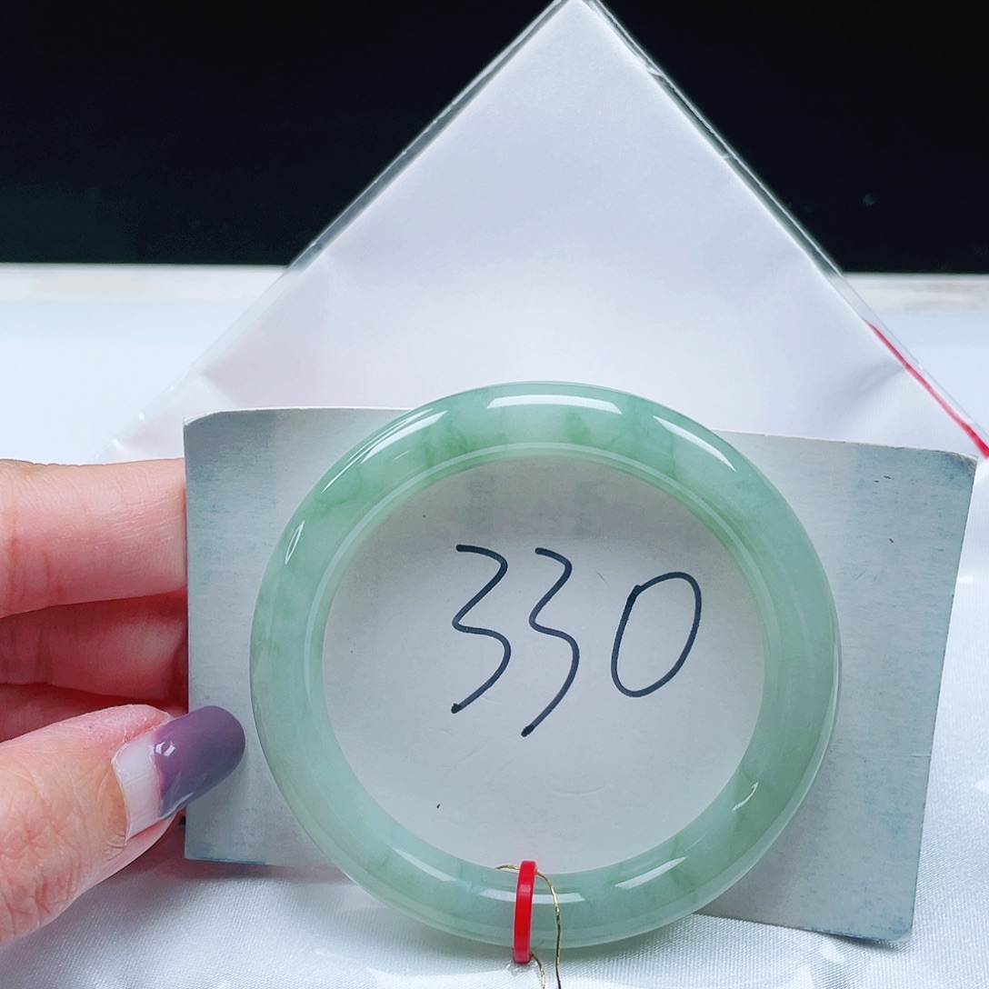 翡翠未镶嵌手镯缅甸翡翠51+