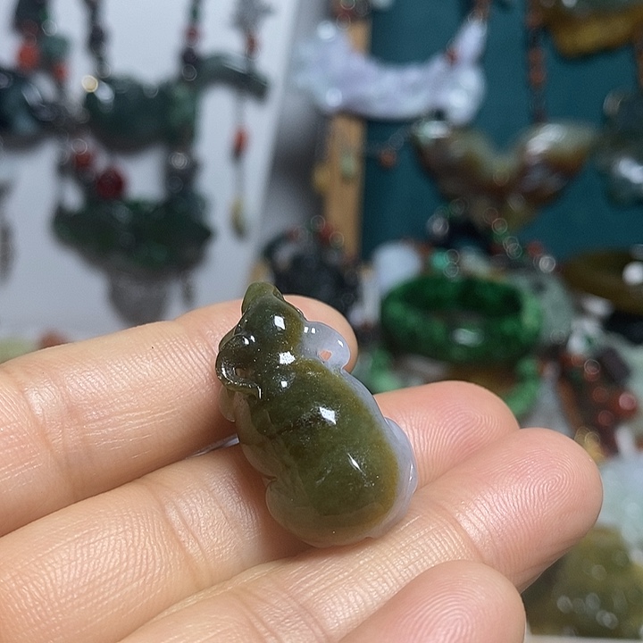 时***…翡翠未镶嵌吊坠(赠链)