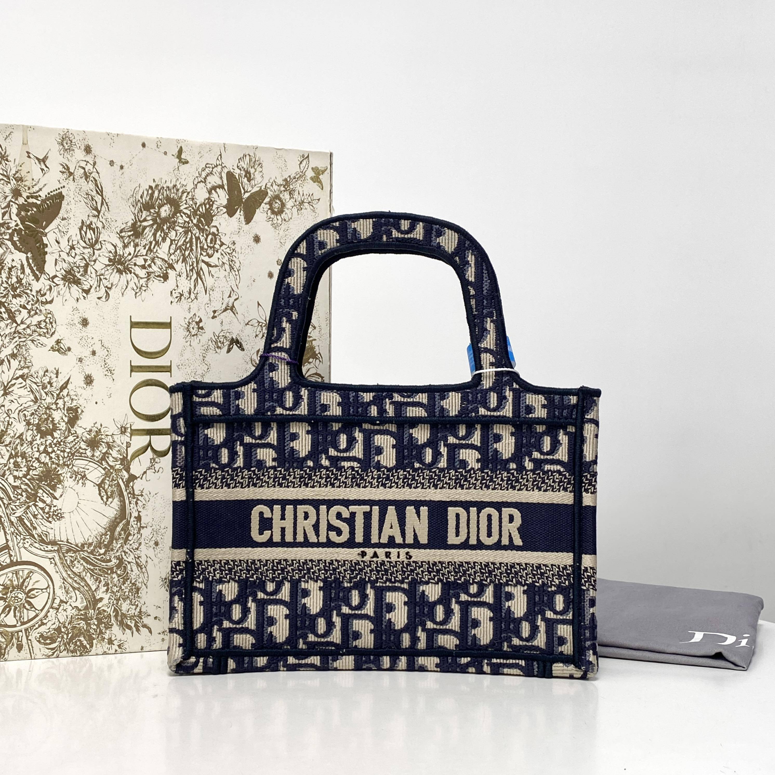 胖虎安安/迪奥/95新/公价0/箱包/手提包/312501130086