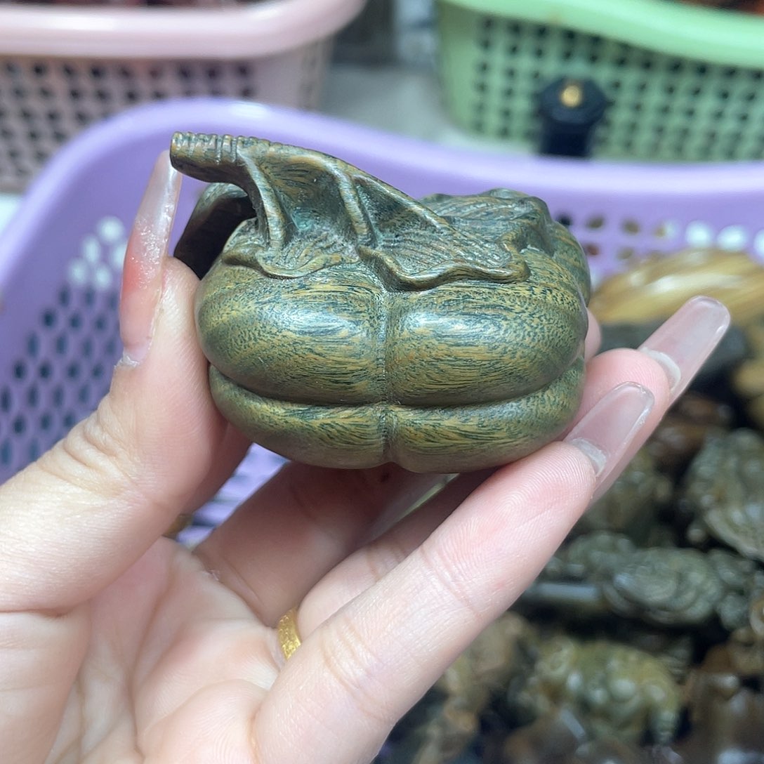 维腊木（绿檀）无事牌