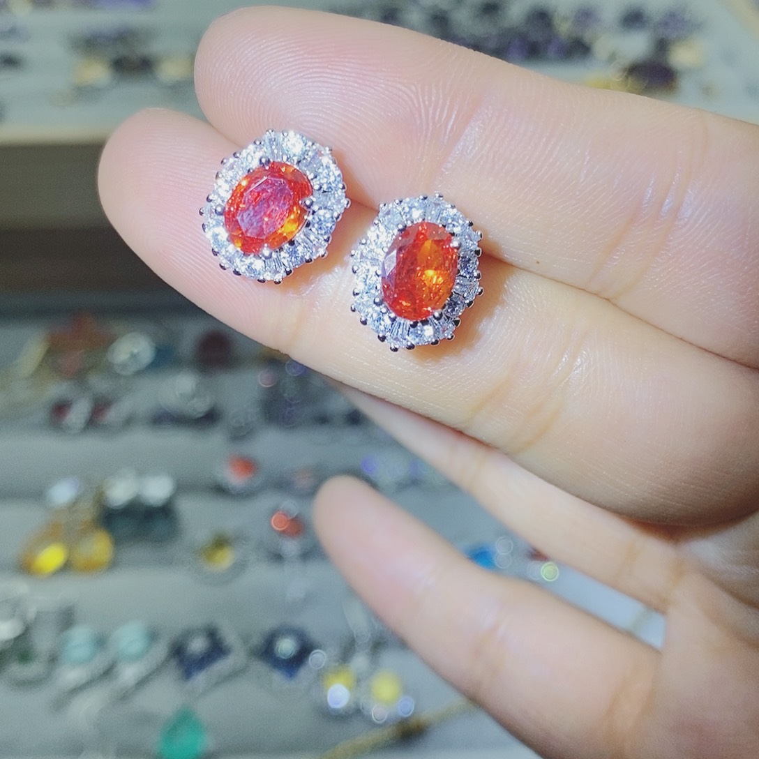 【闪购商品】托帕石耳饰银S925镶嵌