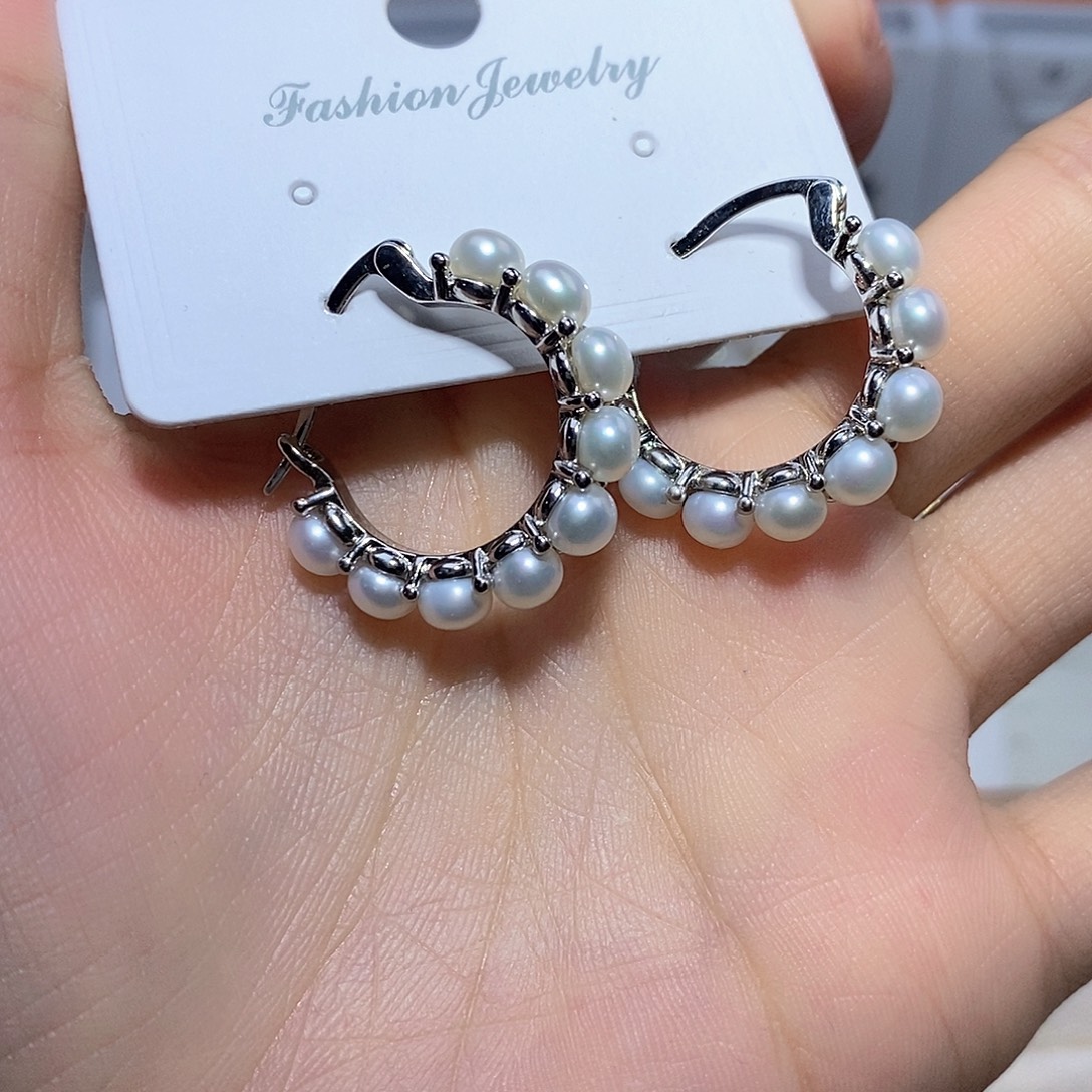 淡水珍珠未镶嵌耳饰