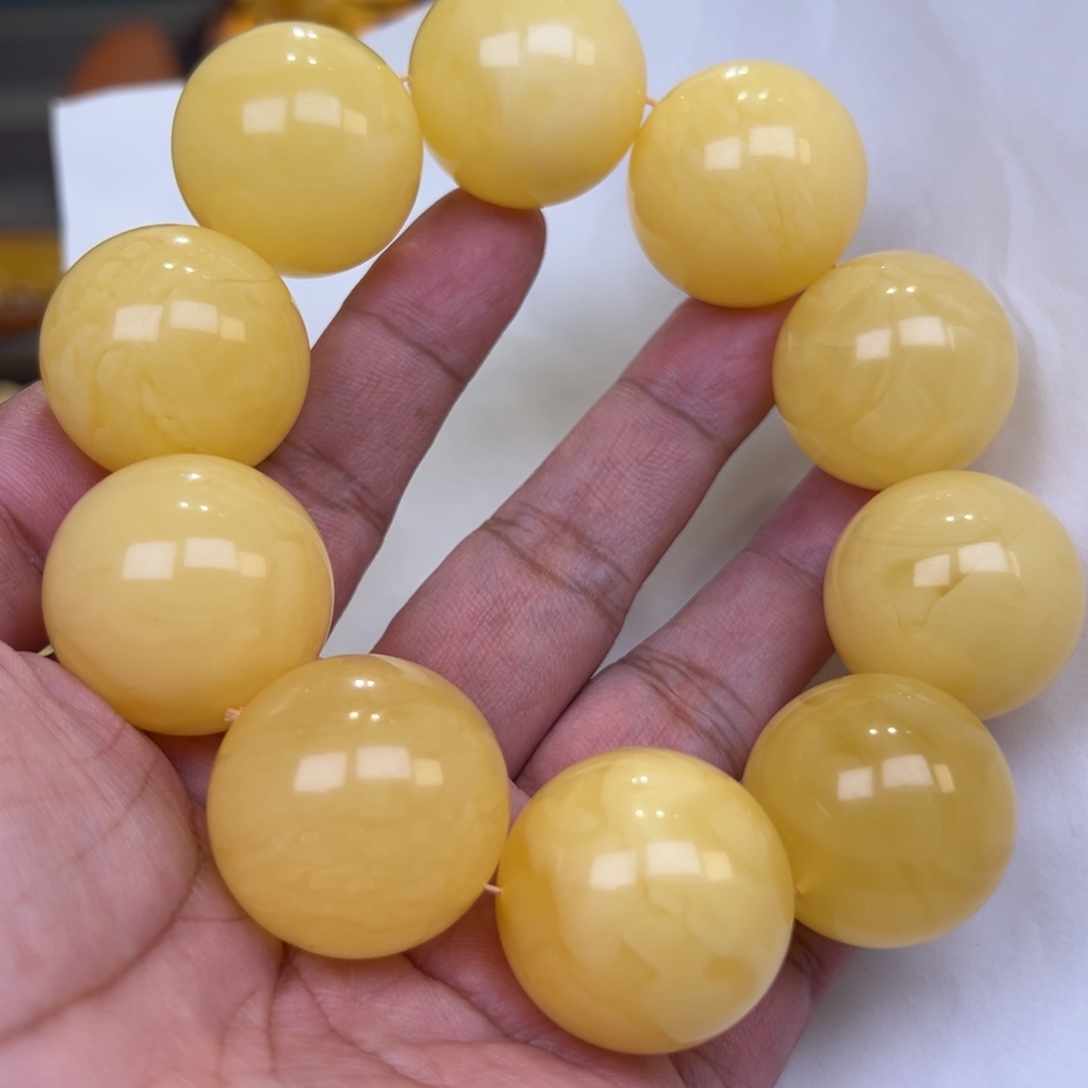 蜜蜡未镶嵌珠宝奇石27加117.6克