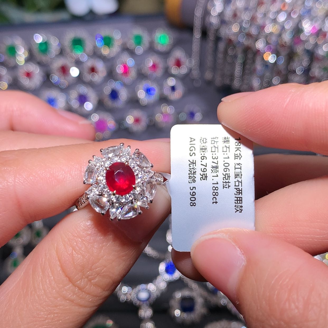 【闪购商品】红宝石戒指18K金镶嵌