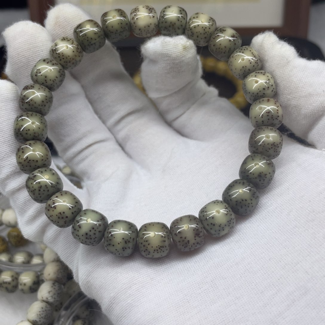 星月菩提手串黑冰玉化 牛毛星 10x9
