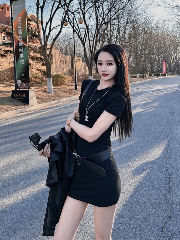 【茹哥】性感连衣裙减龄显瘦辣妹紧身包臀短裙6327款（送腰带）