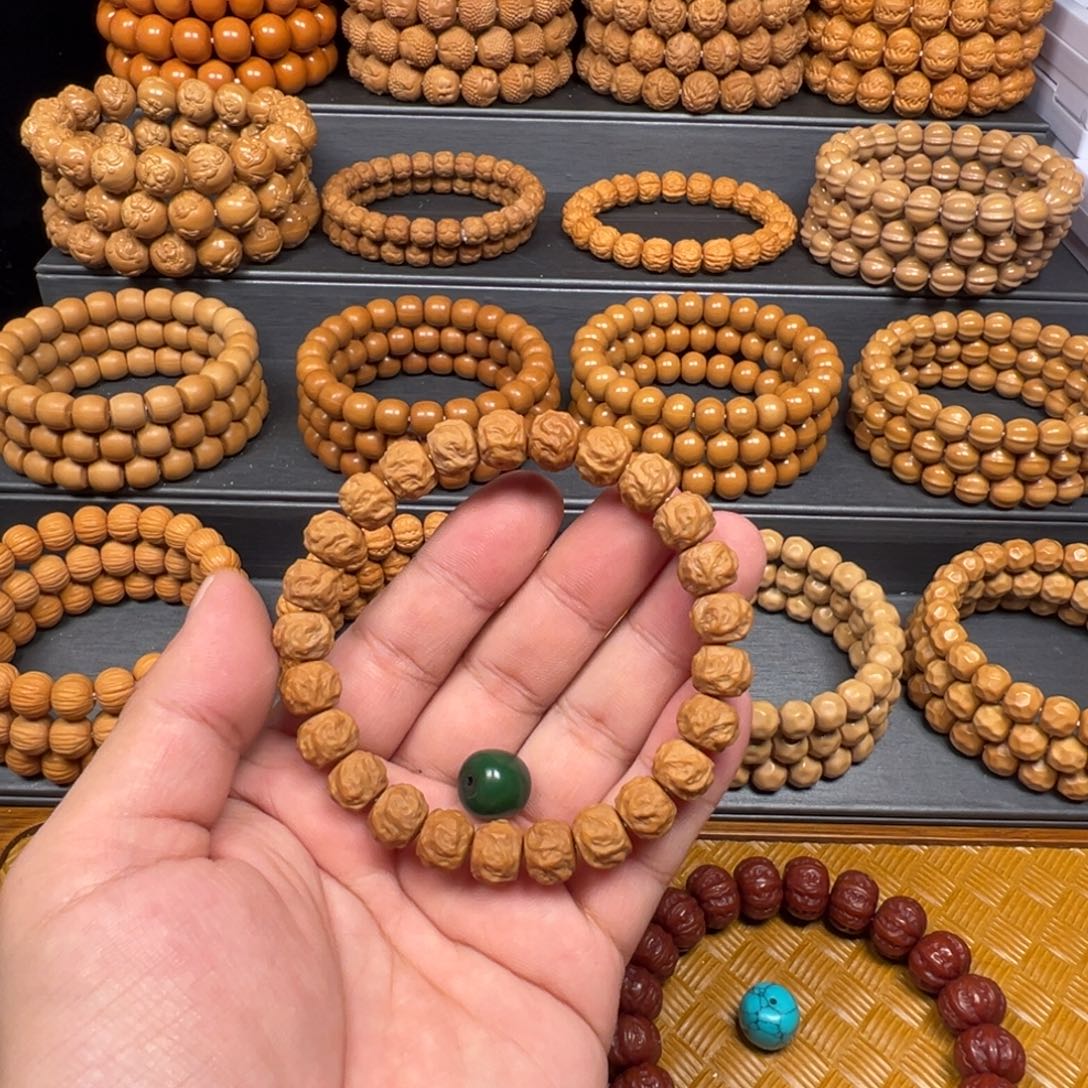 忠***义猴头核桃手串龙蛇之变