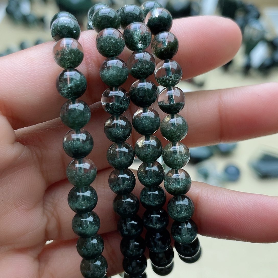 水晶手链未镶嵌多圈绿幽灵聚宝盆手链