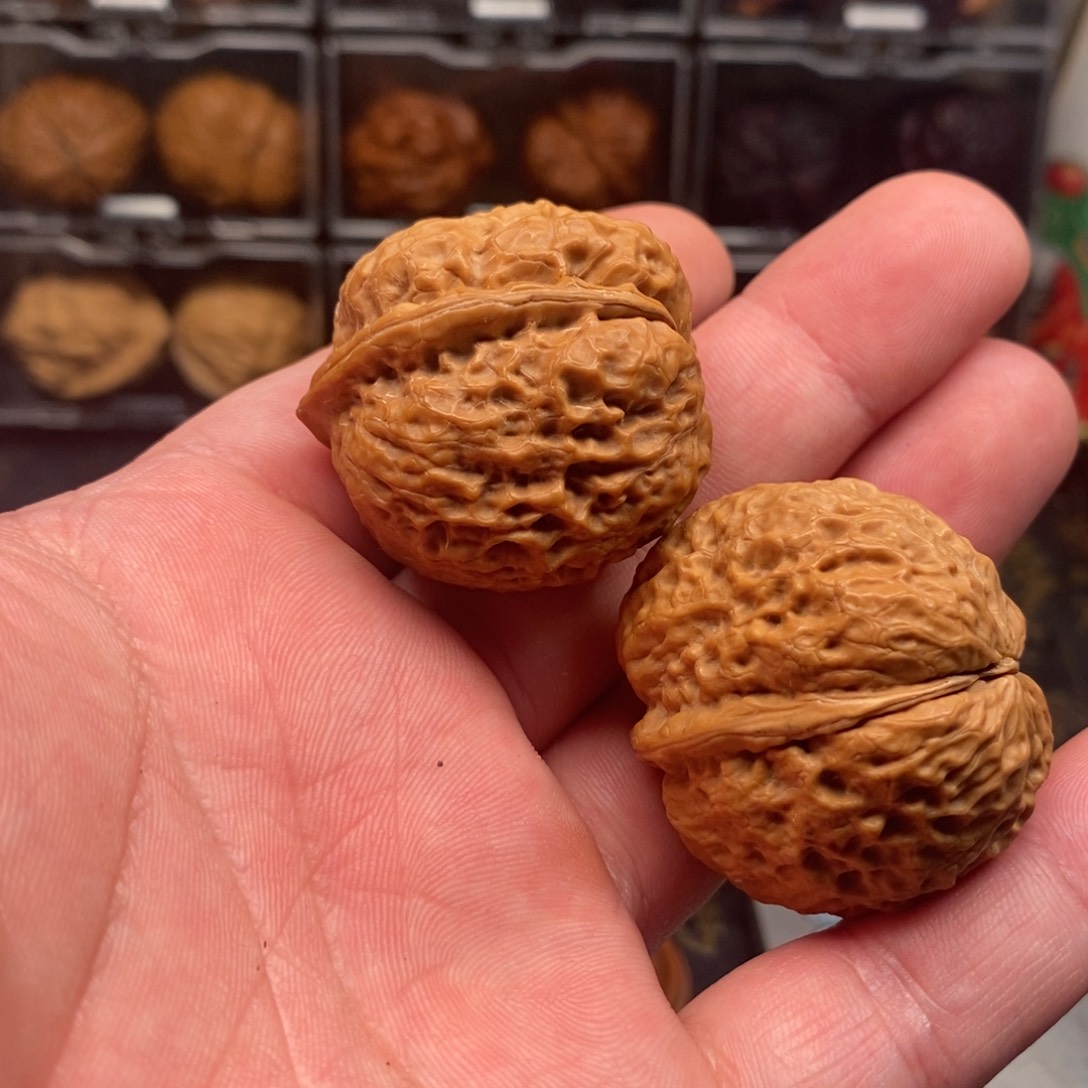 文玩核桃吊坠云铁福利