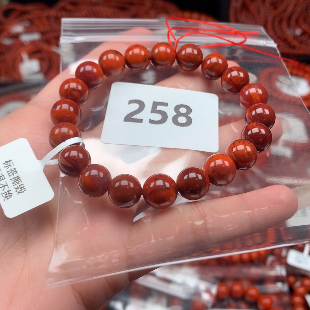 南红玛瑙手串未镶嵌10mm
