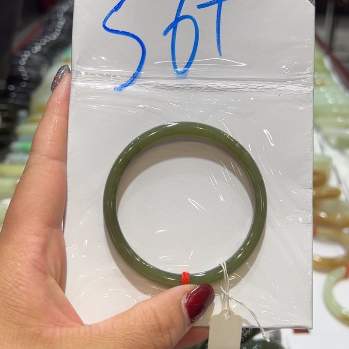 和田玉（糖玉）手镯未镶嵌