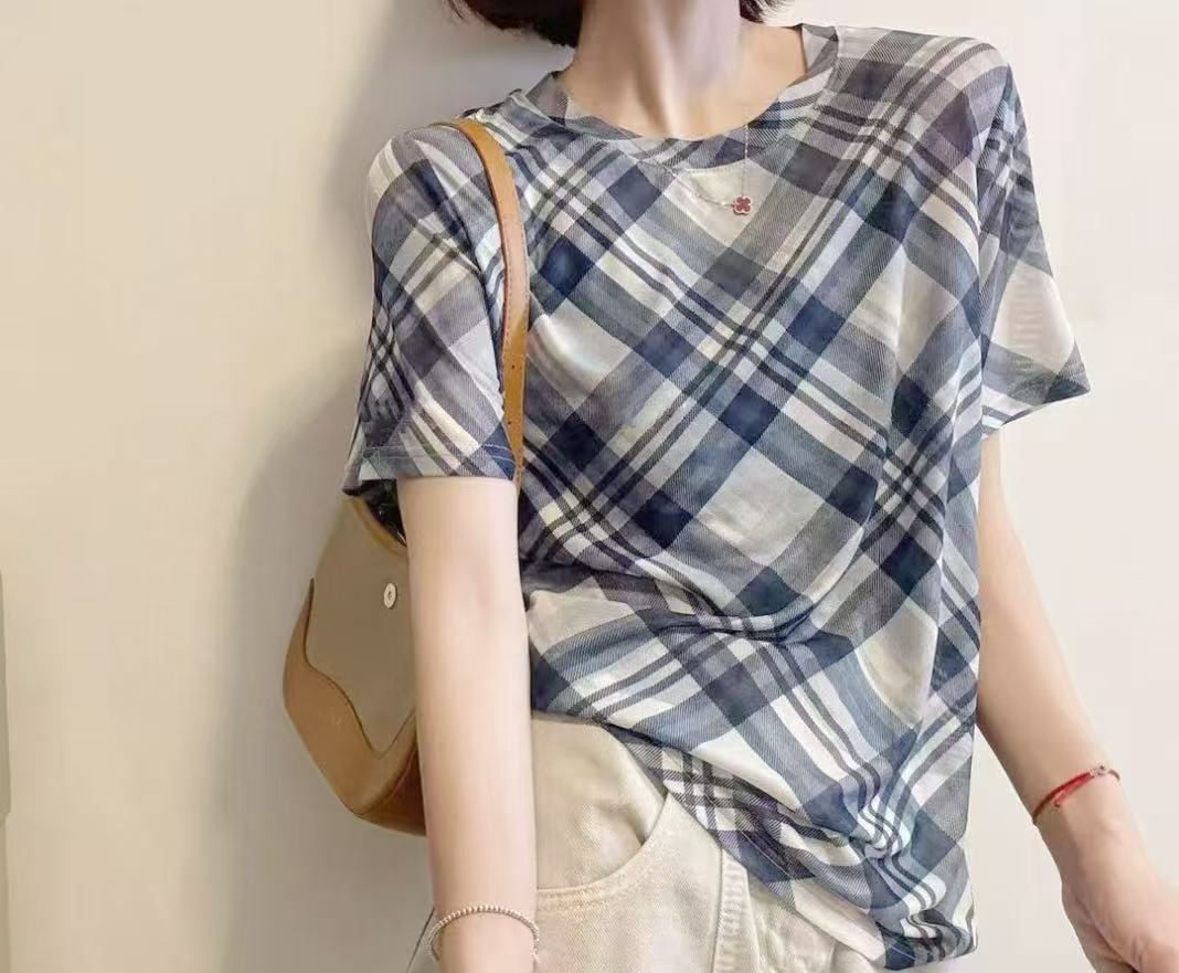 A3057蓝拼斜纹格子印花复古T恤