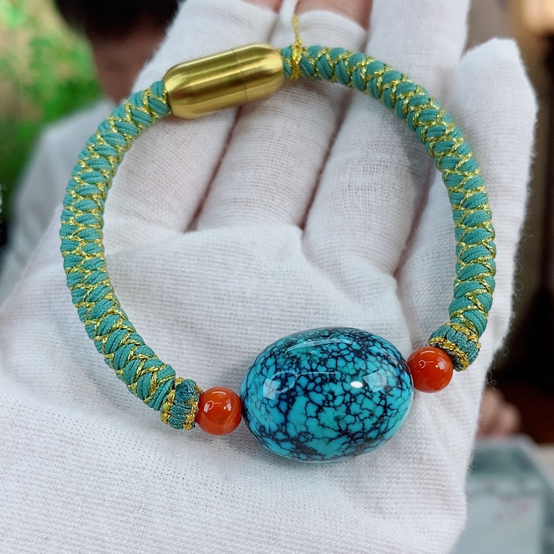 未镶嵌绿松石珠宝奇石