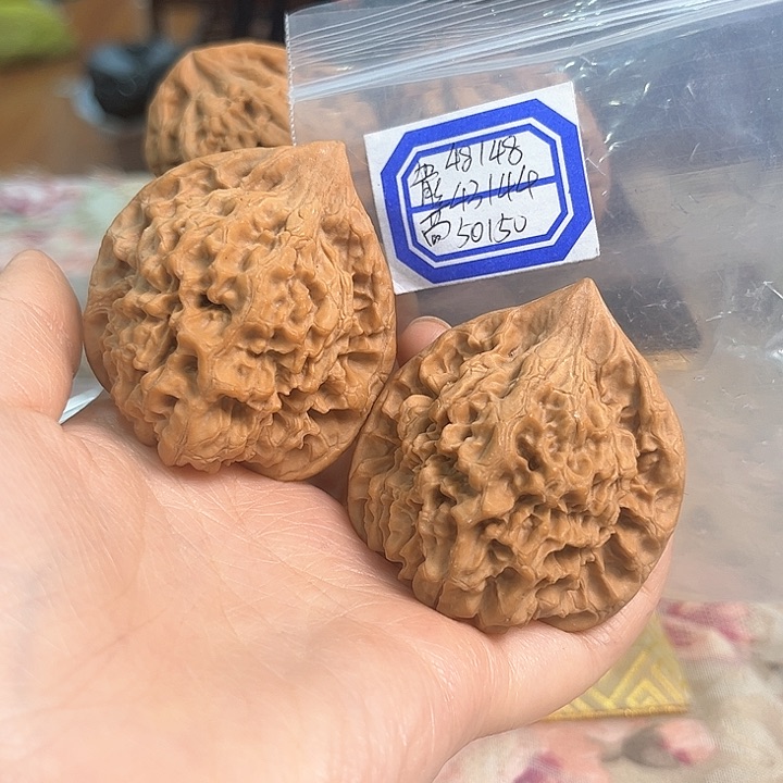 文玩核桃把件官帽