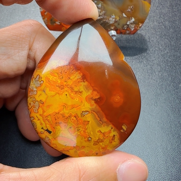 玛瑙/玉髓战国红未镶嵌维*