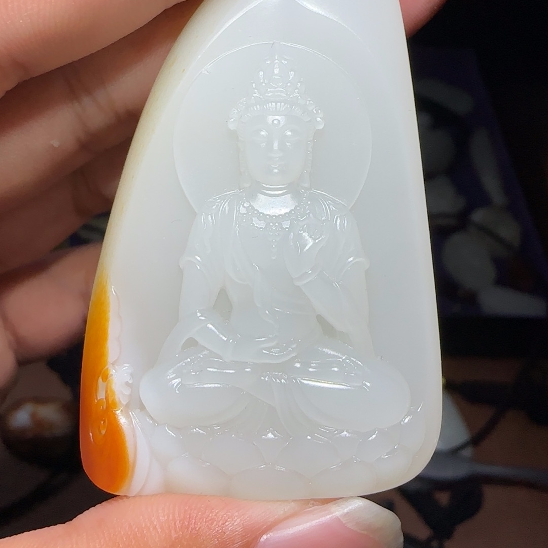 和田玉挂件未镶嵌感*?