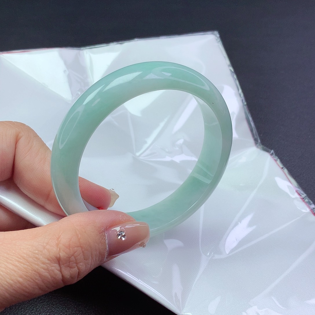 【闪购商品】翡翠手镯未镶嵌a 1