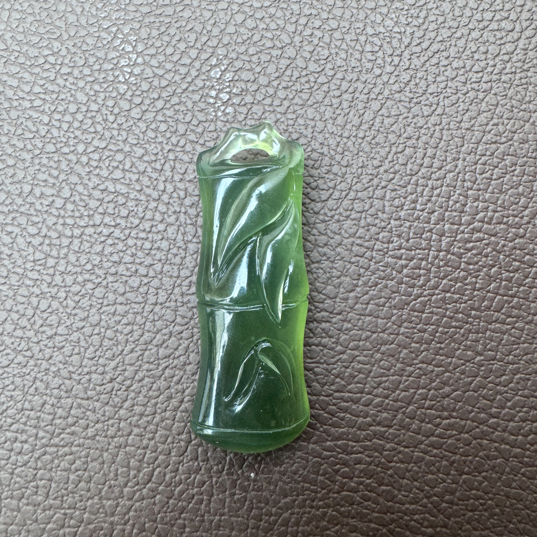 天然岫玉180竹节吊坠