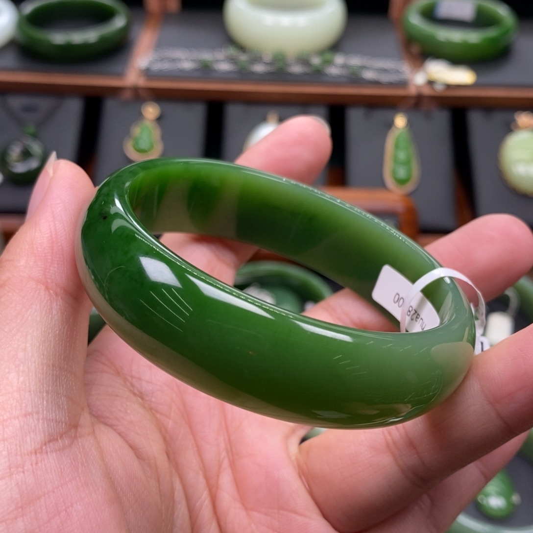 和田玉（糖玉）未镶嵌手镯6061