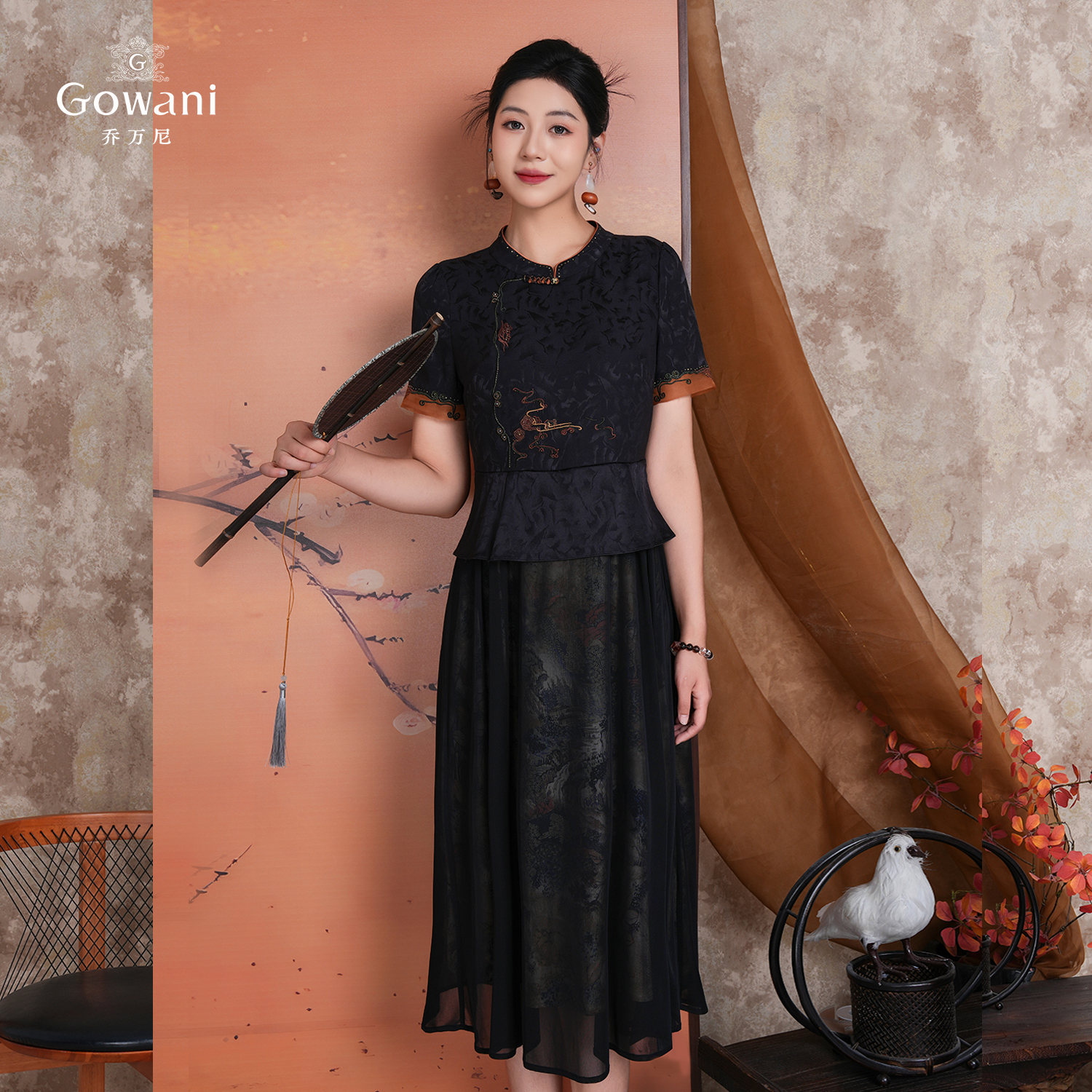 Gowani/乔万尼19mm复古连衣裙新国风假两件设计连衣裙ED2E546