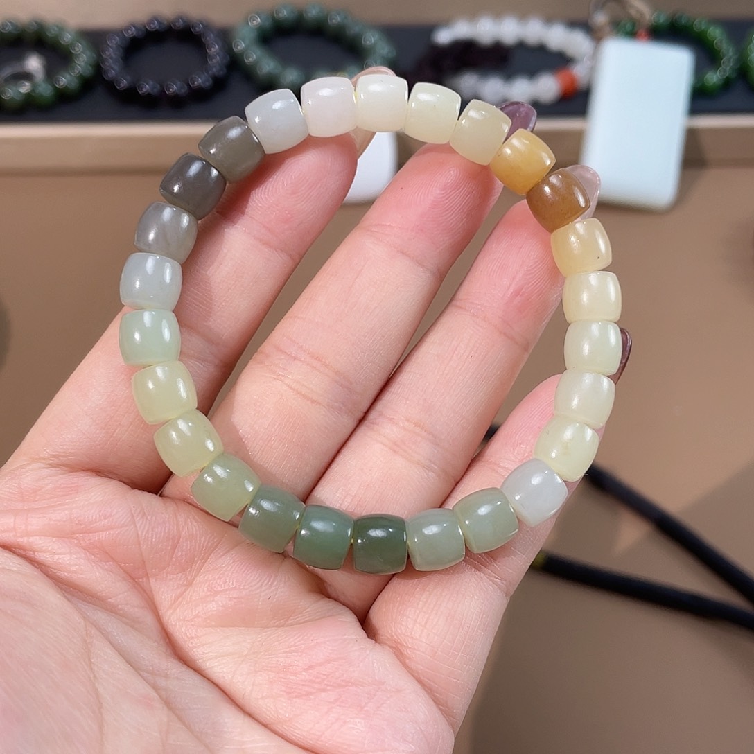 和田玉手链未镶嵌8.0