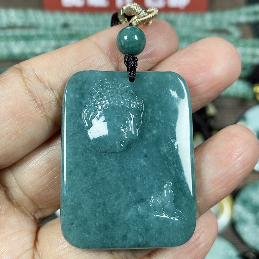 【闪购商品】翡翠颈饰未镶嵌玉吊坠翡翠玉佛观天下