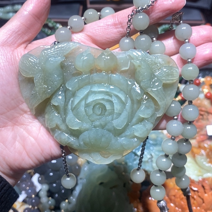 岫玉毛衣链未镶嵌