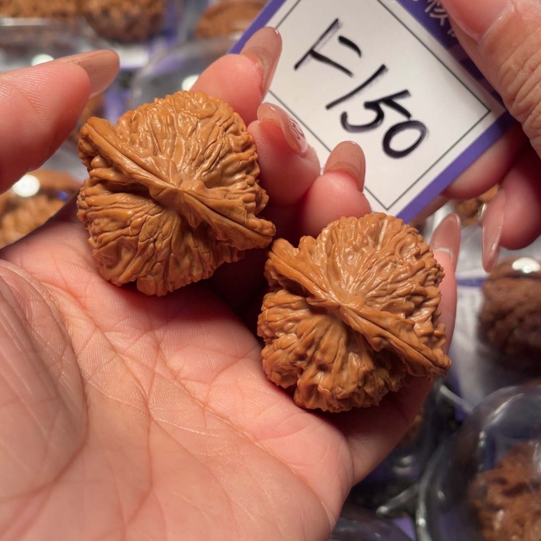 把件文玩核桃150号白狮子40