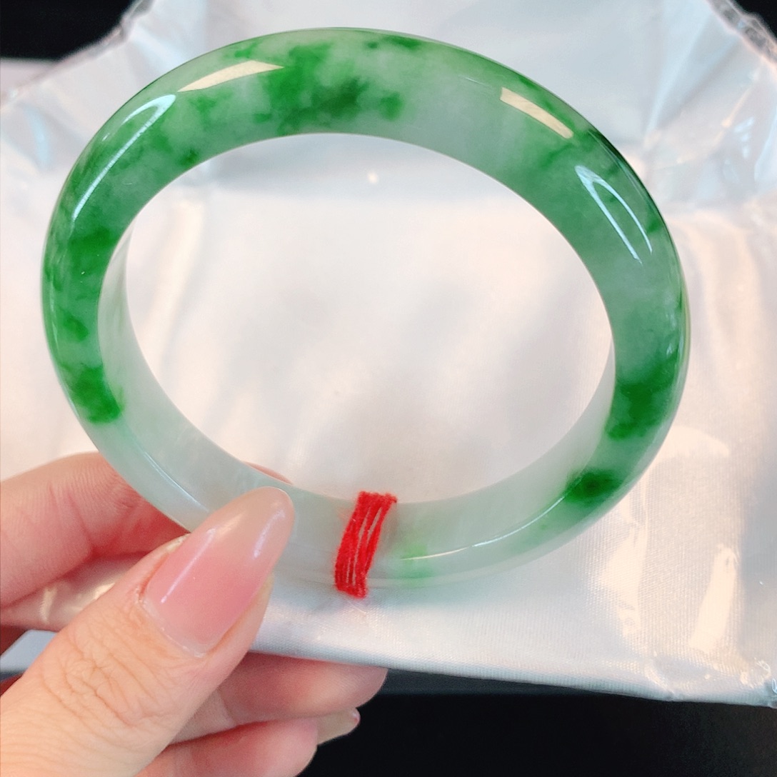 翡翠手镯未镶嵌1305翡翠