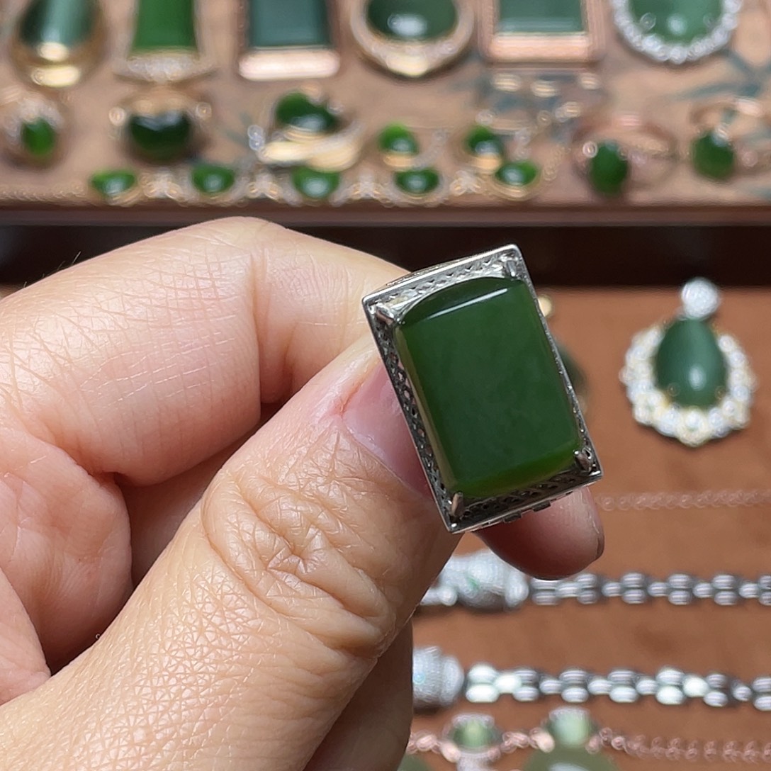 和田玉（碧玉）银S925镶嵌吊坠(不含链)