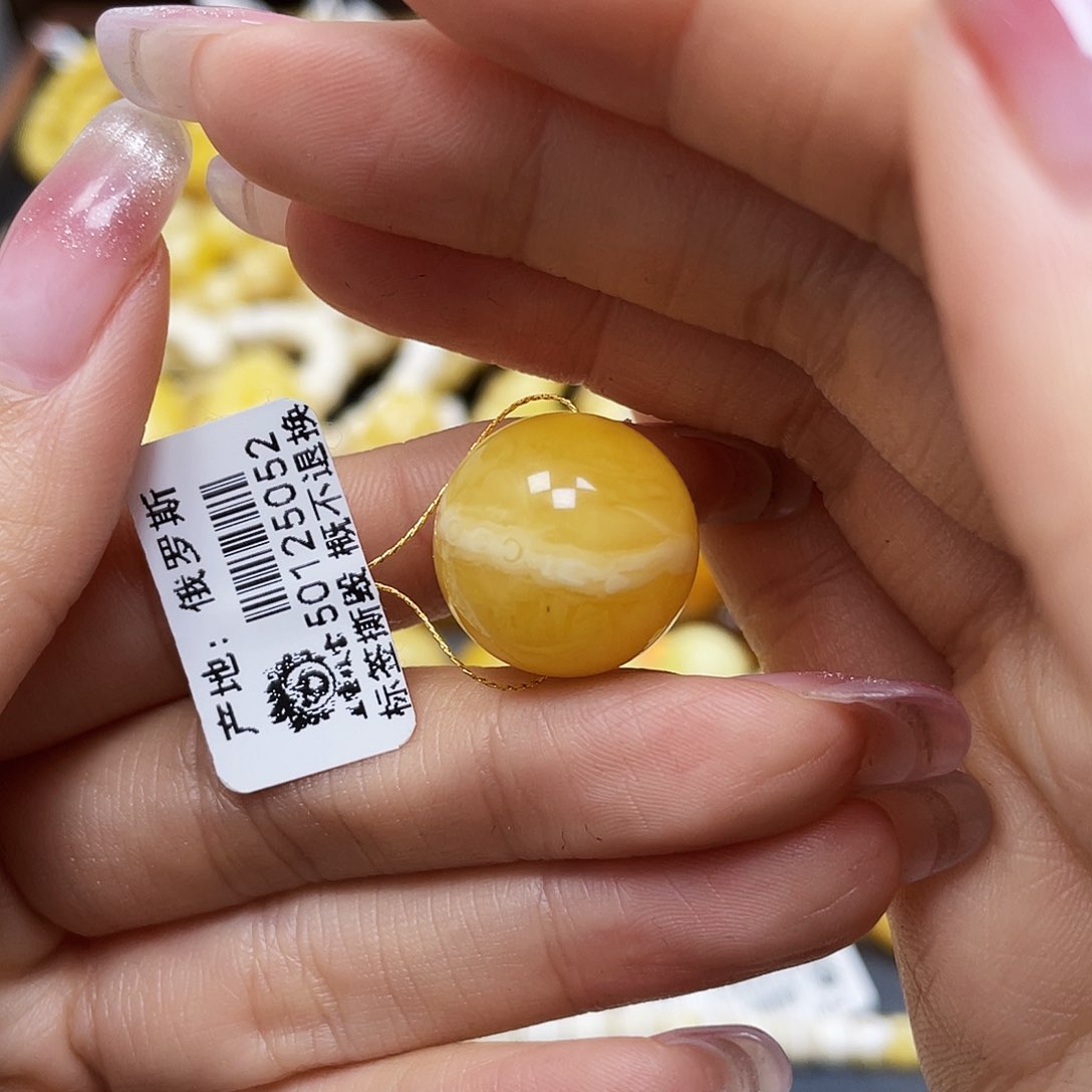 蜜蜡裸石未镶嵌特色“一线天”圆珠17.8mm