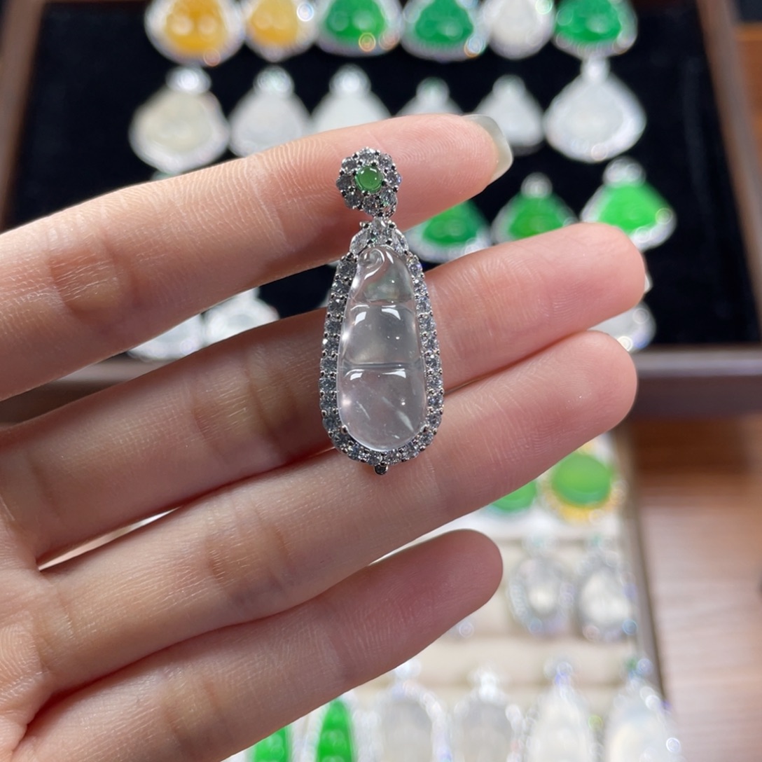 陆***●玛瑙/玉髓合金颈饰