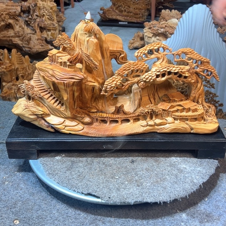 柏木（崖柏）精品崖柏山里人家