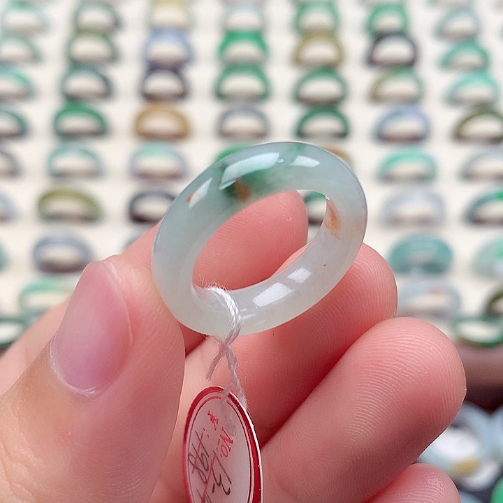 翡翠戒指未镶嵌13-14号