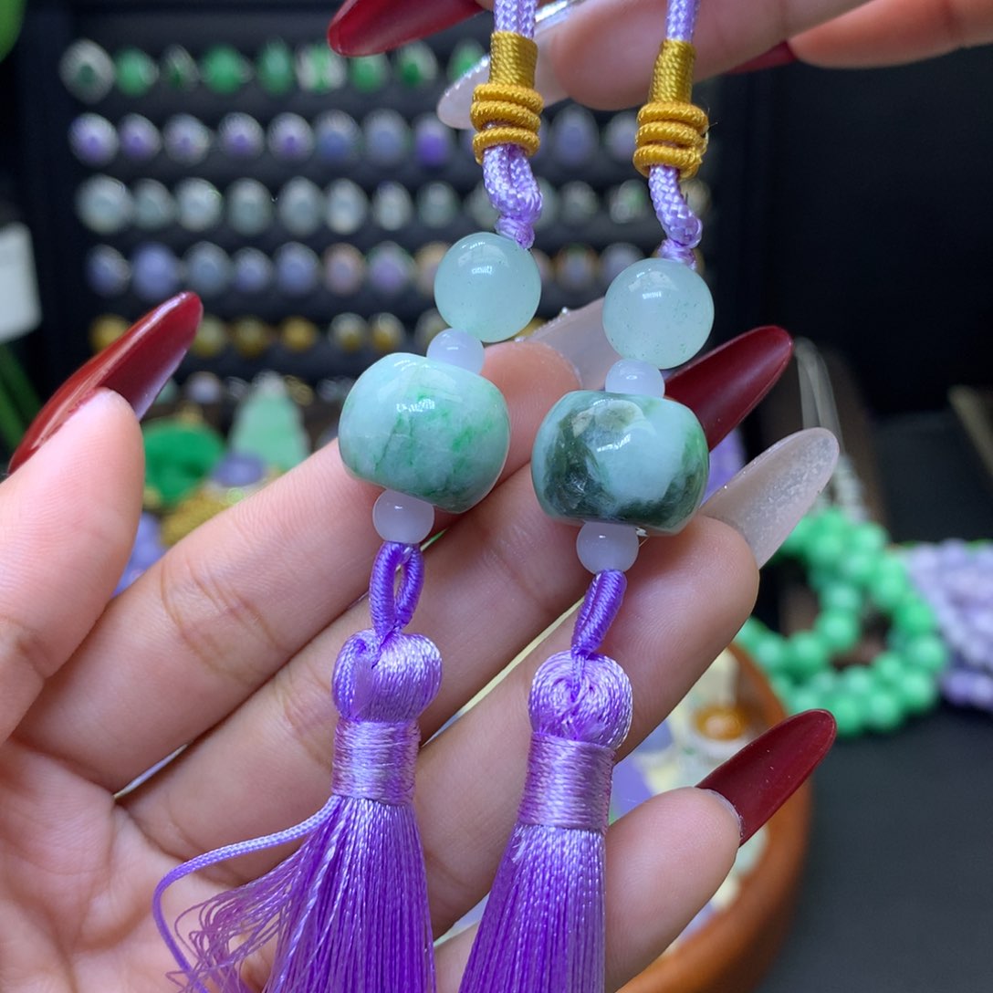 翡翠颈饰未镶嵌天然