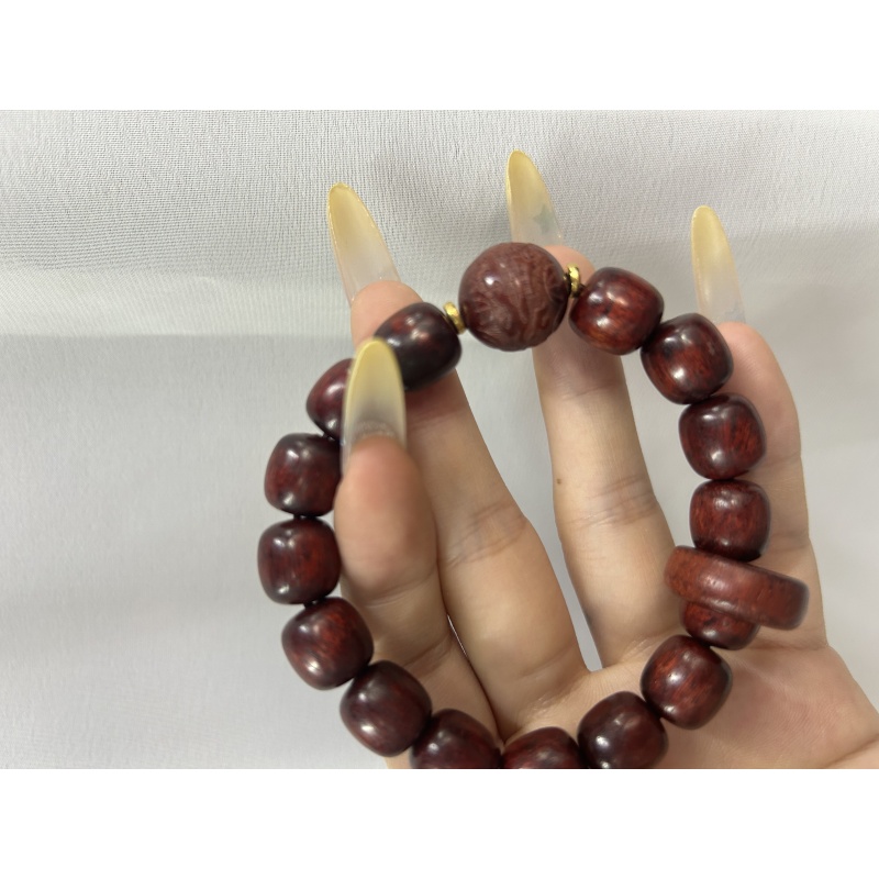 S-0010精选手串搭配无礼盒