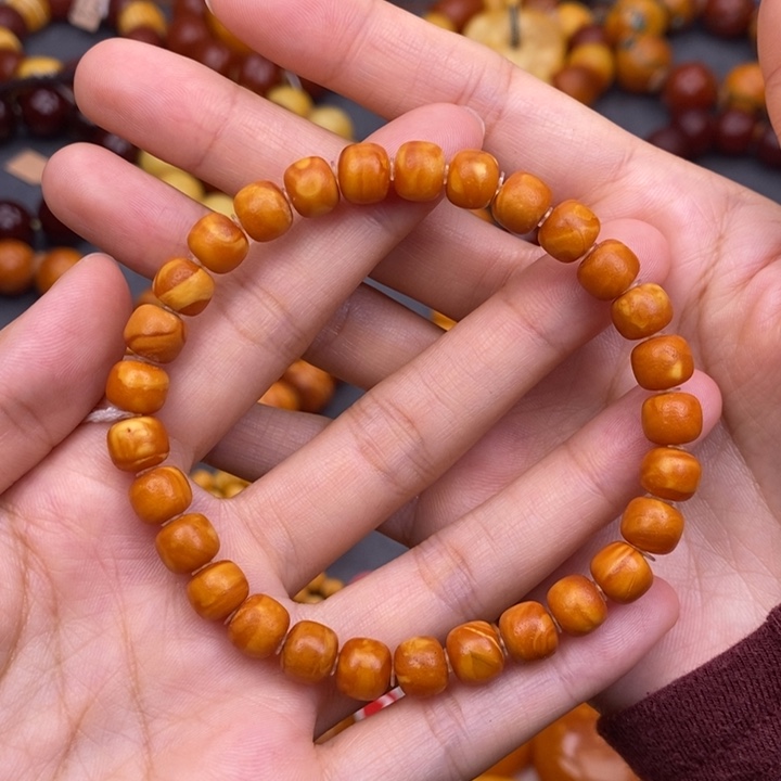 琥珀未镶嵌裸石蜜蜡M