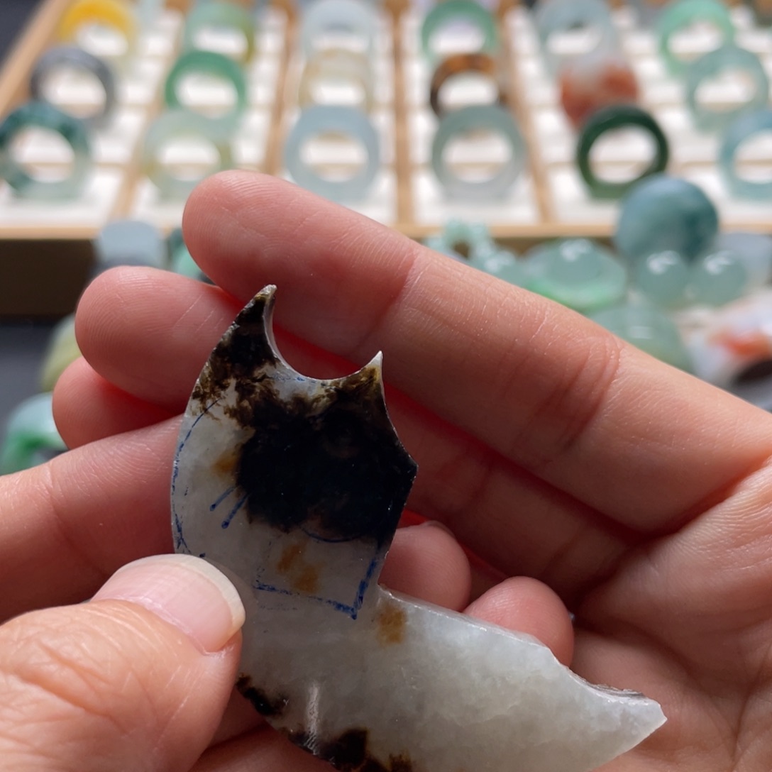 定制翡翠未镶嵌九**狐