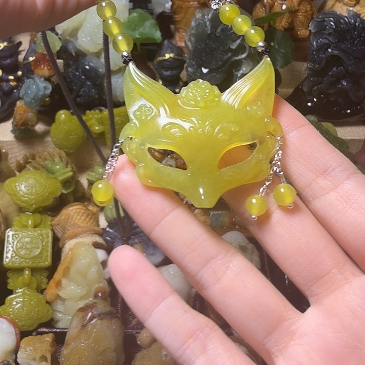 蛇纹石玉合金珠宝奇石