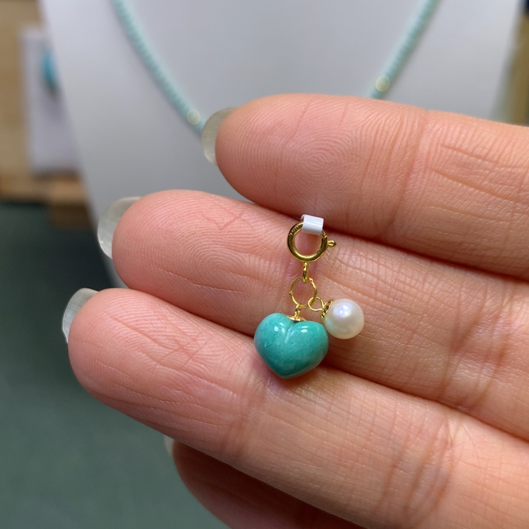 绿松石挂件18K金镶嵌