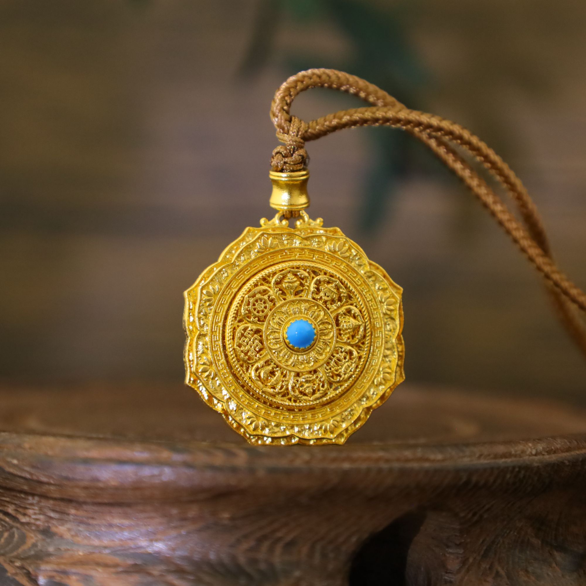 朝銮黄金【八宝罗盘】古法金珐琅彩可转动八宝罗盘 足金挂坠吊坠