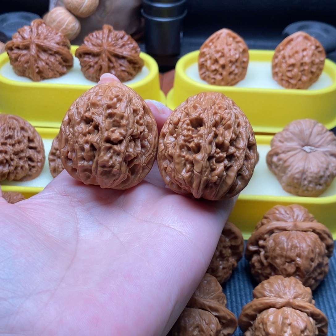 文玩核桃吊坠大沽石