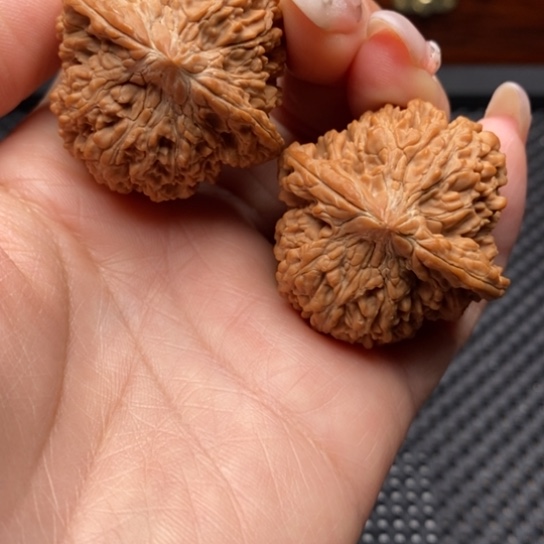 文玩核桃吊坠40全品满天星