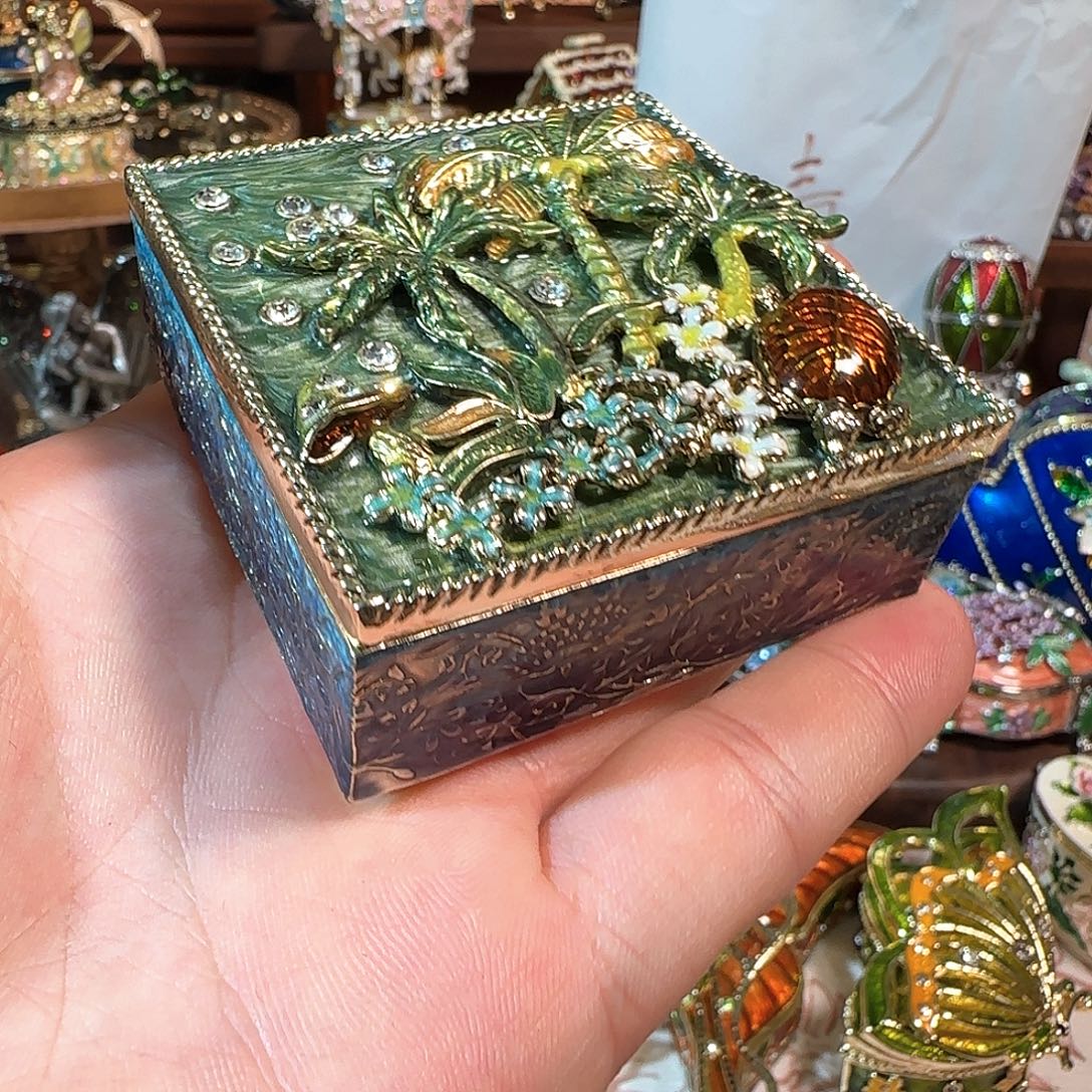 手工制品请勿吹毛求疵