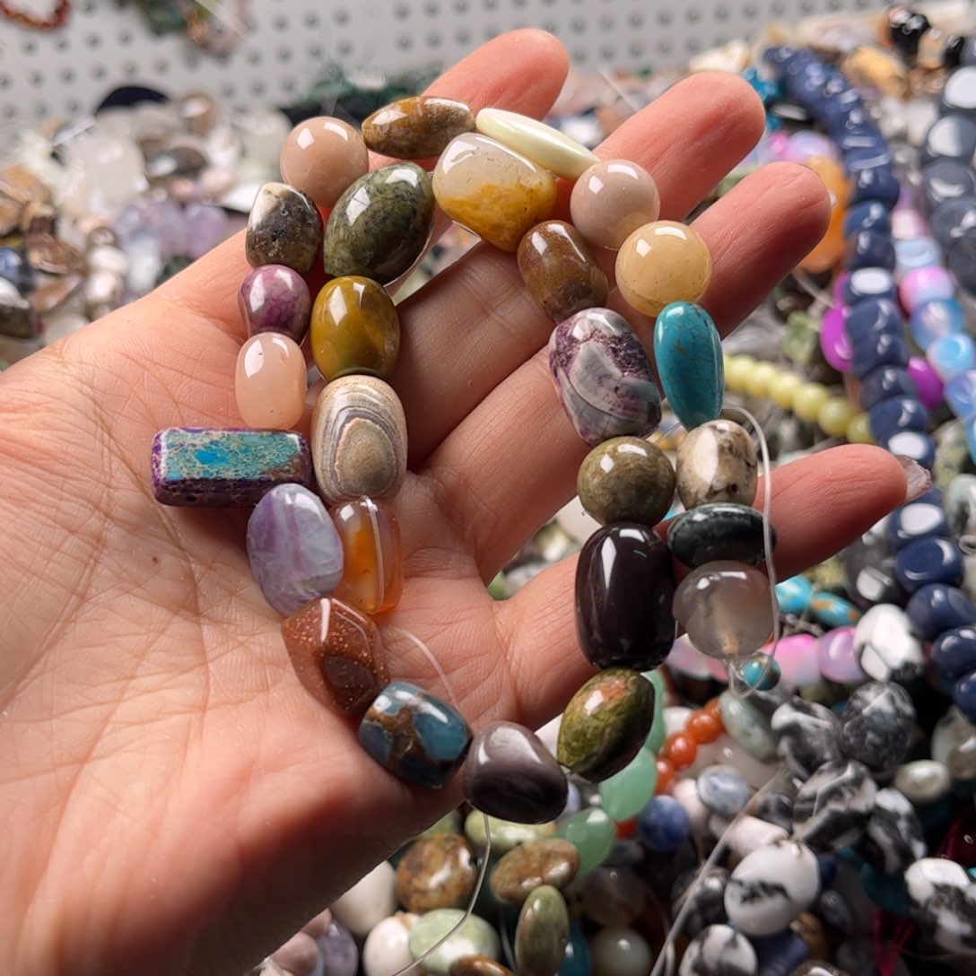 石英质玉珠宝奇石未镶嵌图