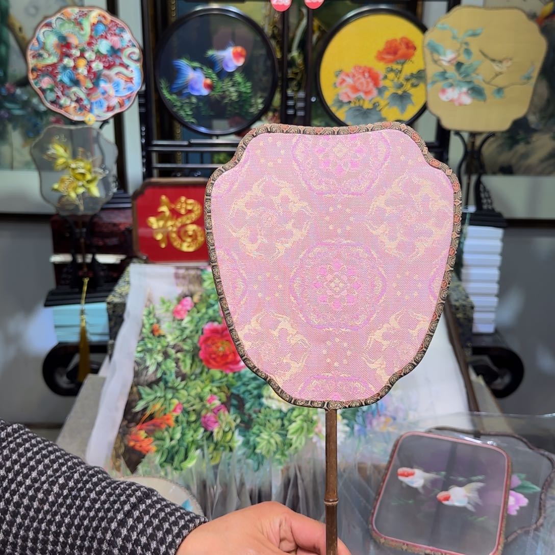 刺绣刺绣工艺精湛