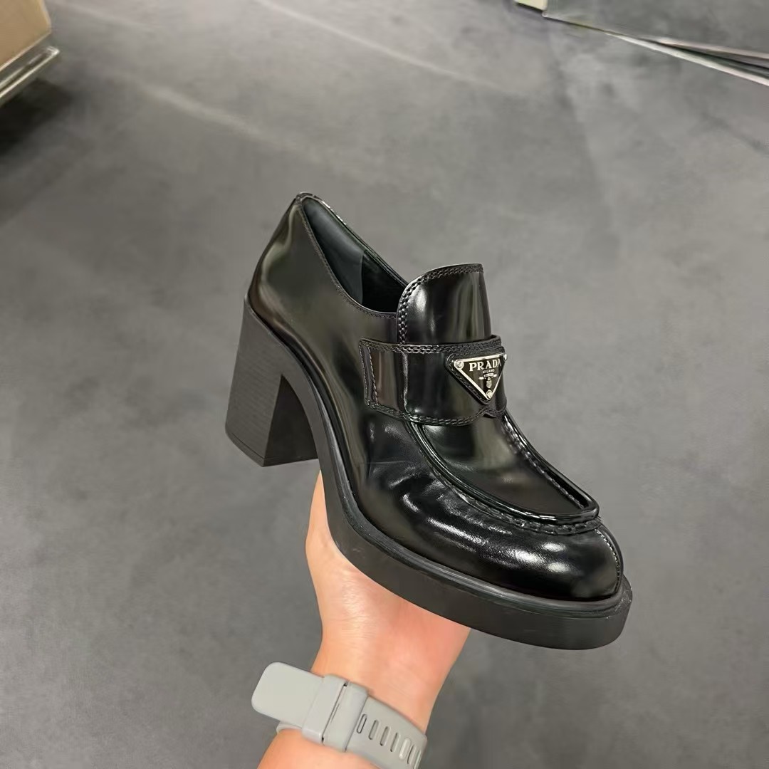 未使用 Prada/普拉达 /六六/女高跟鞋