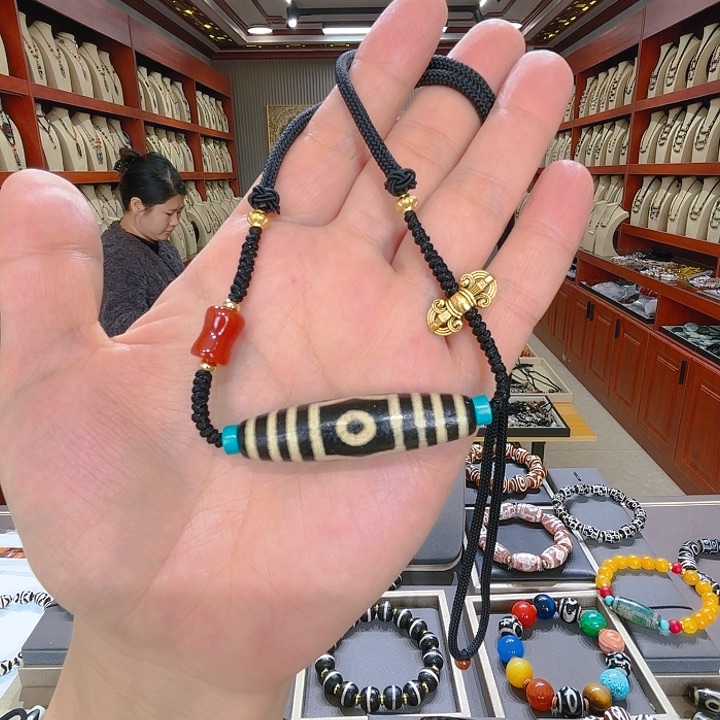 未镶嵌玛瑙/玉髓珠宝奇石