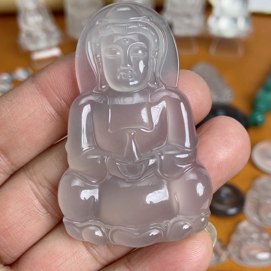 石英质玉吊坠未镶嵌