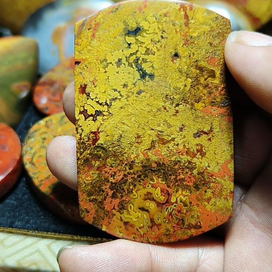 未***.玛瑙/玉髓合金颈饰